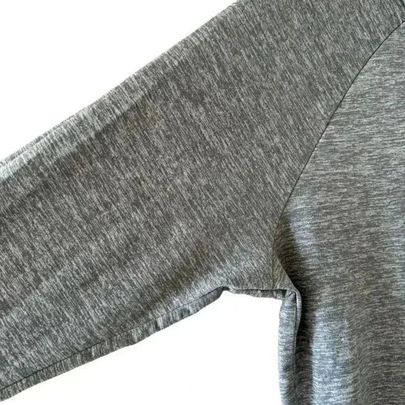 Nike Running Shirt Hooded Long Sleeve Zip Pocket Gray Stretch Top  SZXS #1965 - Picture 5 of 15